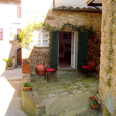 La Nella Apartment Chianni Exterior photo